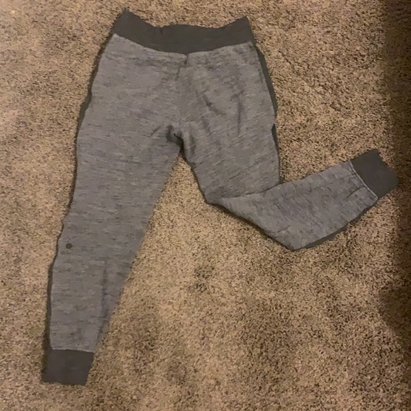 Lulu joggers - Picture 3 of 3